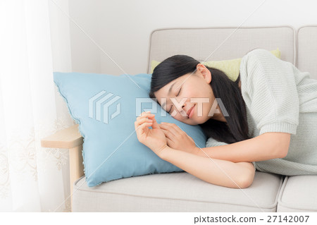 女子 女子 27142007