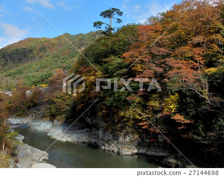 Suwa gorge Suwa gorge 27144698