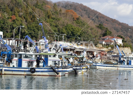 Fishing landscape of Sakagoshi oysters Fishing landscape of Sakagoshi oysters 27147457