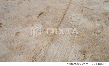 Texture of tire form caror truck on sand and beach 27148616