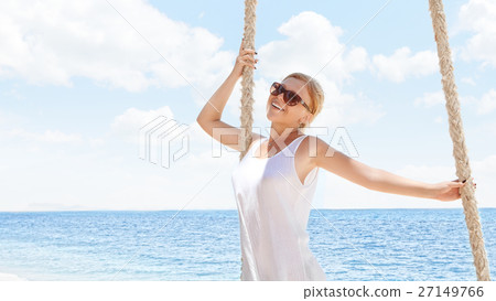 swing swing 27149766