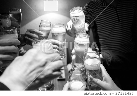 Cheers Black and White 27151485