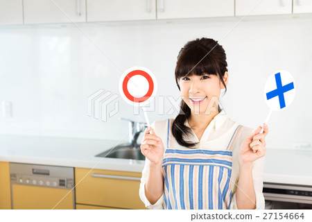 Housewife, marble plate 27154664