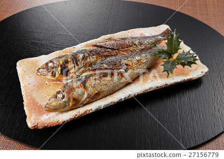 Salt-grilled sardines Salt-grilled sardines 27156779