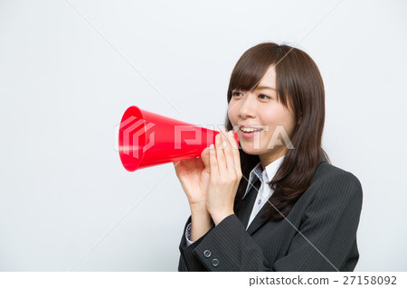 拿著擴音器的女人 27158092