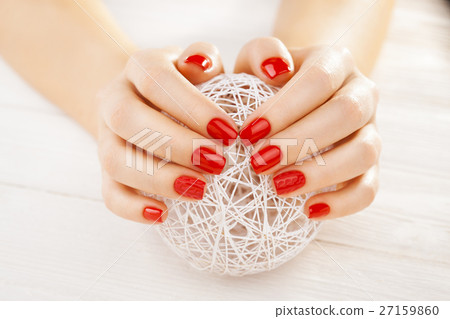 manicure with a white ball of yarn manicure with a white ball of yarn 27159860