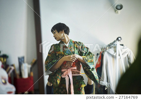 Tokyo sightseeing foreigners 27164769