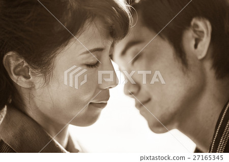 Showa image couple
Love Showa image couple
Love 27165345