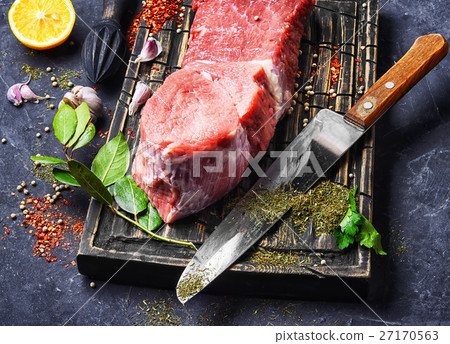 Raw meat and ingredient Raw meat and ingredient 27170563