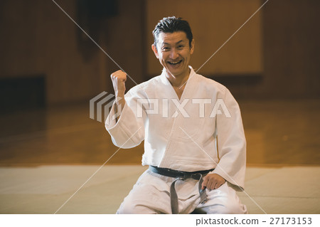 martial arts, seat of honor, aikido 27173153