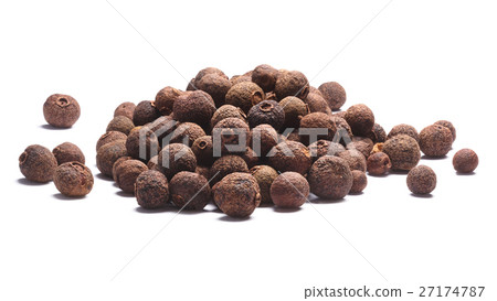 Pile of allspice-Pimenta dioica fruits, paths 27174787