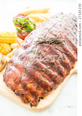Rib barbecue 27185159