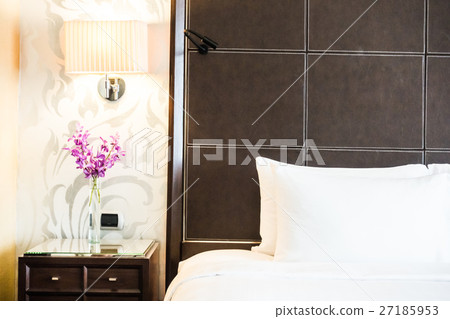 White pillow on bed White pillow on bed 27185953