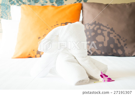 Elephant towel on bed decoration Elephant towel on bed decoration 27191307