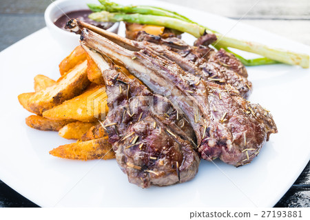 Grilled lamb chop steak 27193881