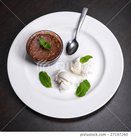 Warm dessert chocolate fondant lava cake served 27197260