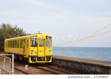 Blue sky and sea and Shimabara Railway Blue sky and sea and Shimabara Railway 27198887