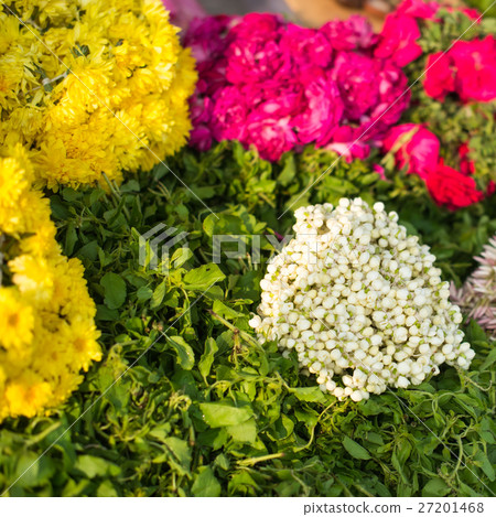floral arrangment for religious offerings in India 27201468