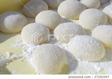 White rice cake White rice cake 27202047