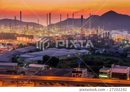 Luminosity of oil refinery plant. 27202282