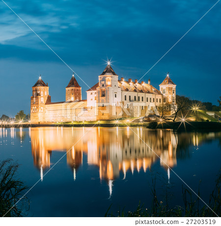 Belarus. Scenic View Of Mir Castle Complex In 27203519