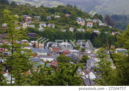 New Zealand, Dunedin City House, South Island 27204757