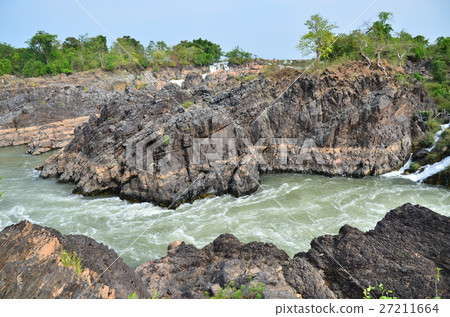 Waterfall of Sopommit of Seapandon Kon Island of Laos 27211664