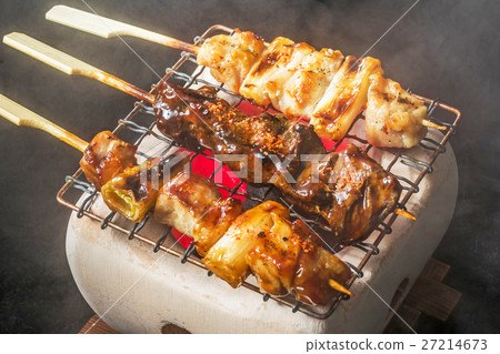 Charcoal grilled yakitori yakitori 27214673