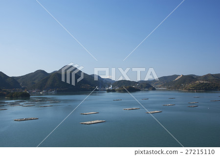 牡蠣漂流秋天雲彩瀨戶內海風景藍天 牡蠣漂流秋天雲彩瀨戶內海風景藍天 27215110