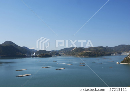 牡蠣漂流秋天雲彩瀨戶內海風景藍天 牡蠣漂流秋天雲彩瀨戶內海風景藍天 27215111