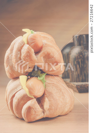 croissant croissant 27216642