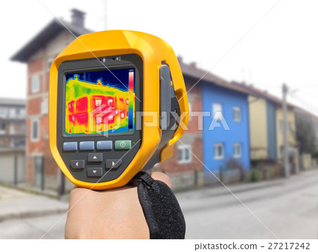 Recording Heat Loss at the House 27217242