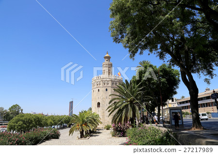 Torre del Oro or Golden Tower,Seville, Spain Torre del Oro or Golden Tower,Seville, Spain 27217989