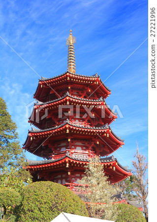 Kawasaki Daigaku octagonal five-storied pagoda 27221996