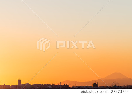 Funabashi Sannose Seaside Park Mt. Fuji and Sunset View (Funabashi City, Chiba Prefecture) 27223794