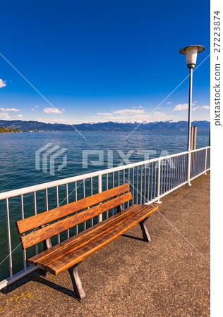 pier in wasserburg 27223874