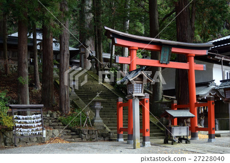 高山市Hirabe神社的鳥居電影的名字是Tamori Town神社主題 27228040