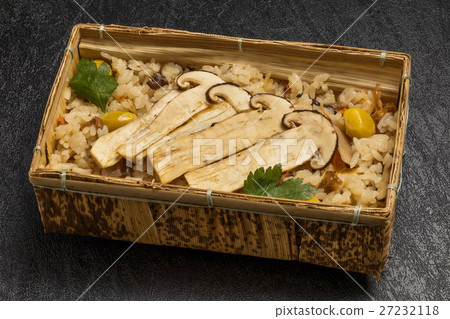Japanese high-end pine-mushroom dishes Domestic matsutake mushroom 27232118