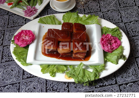 Dunhuang feast 27232771