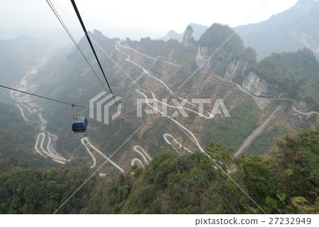 Zhangjiajie Tianmenshan Mountain 27232949