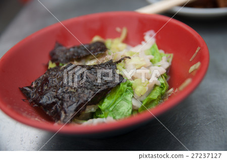 魚麵小吃 27237127