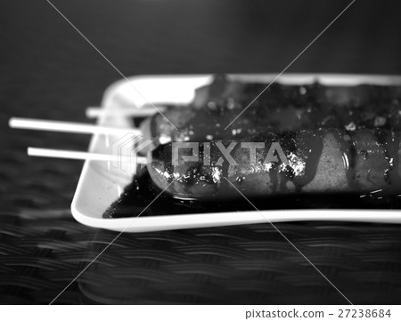 SAUSAGES WITH SPICY SAUCE 27238684