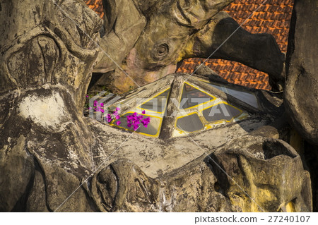 Bizarre Crazy house in Dalat, Vietnam 27240107