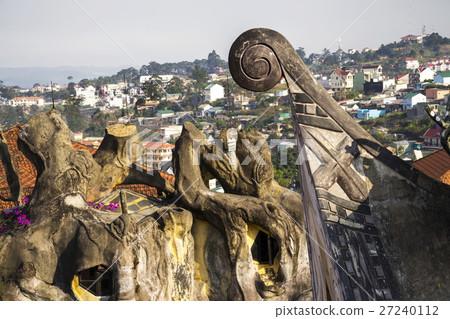 Bizarre Crazy house in Dalat, Vietnam 27240112