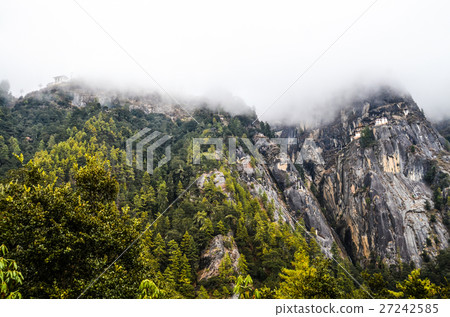 不丹虎穴寺 Taktsang Lhakhang, Paro, Bhutan 27242585