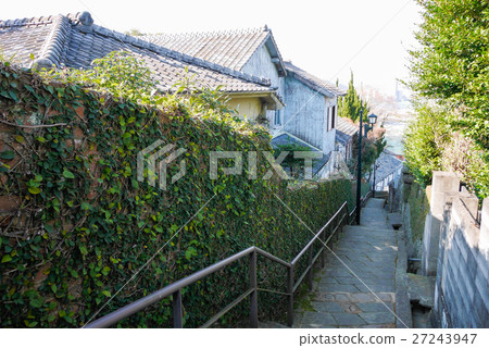 Nagasaki  27243947