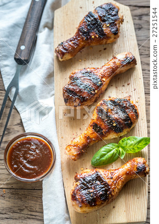 Grilled chicken drumsticks Grilled chicken drumsticks 27251544