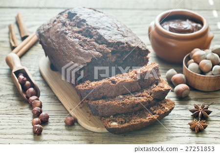 Loaf of banana-chocolate bread 27251853