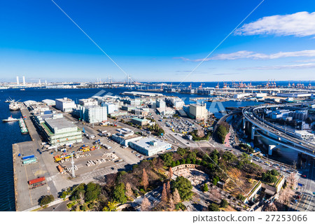 橫濱山下碼頭和海灣大橋 27253066