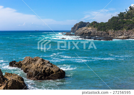Wakayama prefecture Takahama coast · Senjojiki (September) 27256595